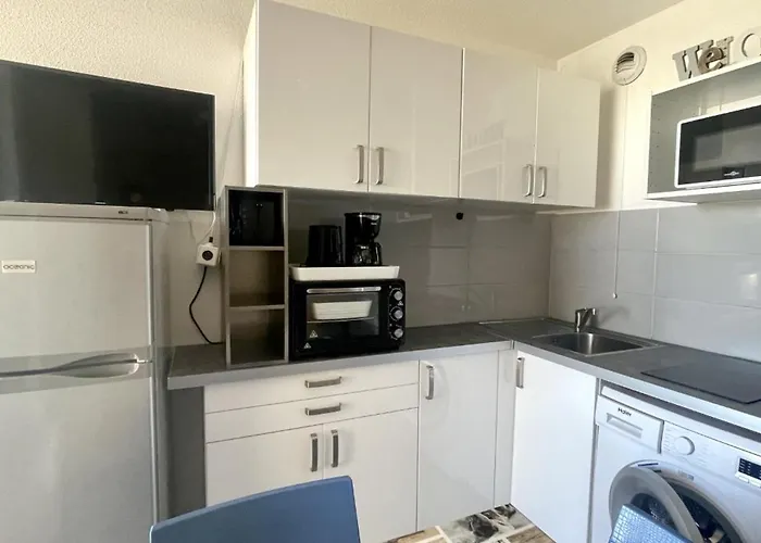 Appartement Magnifique T2 Climatisé Avec Terrasse à - Fr-1-748-7 Canet-en-Roussillon